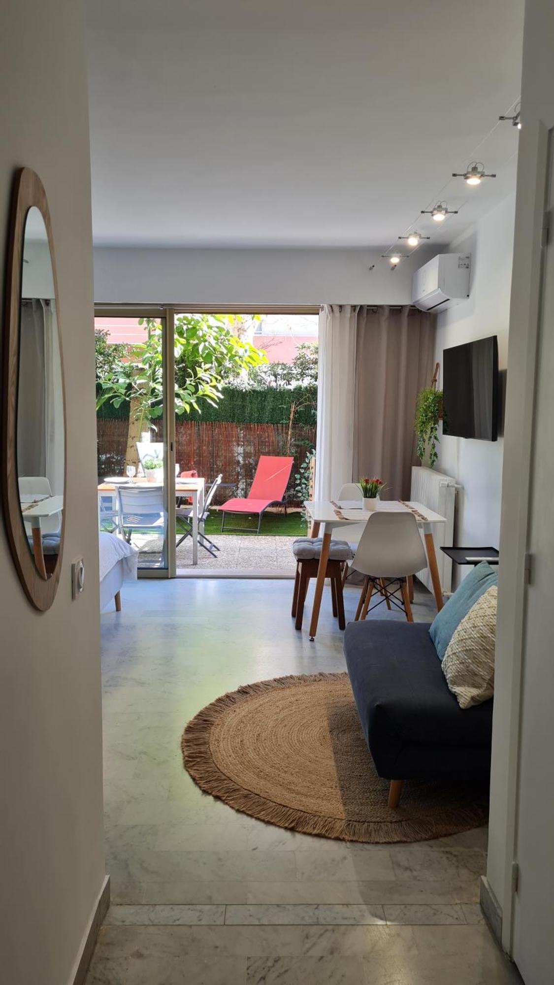 Studio Sun-Beach Avec Parking Et Jardin - 500M Des Plages De Juan Les Pins Антиб Экстерьер фото